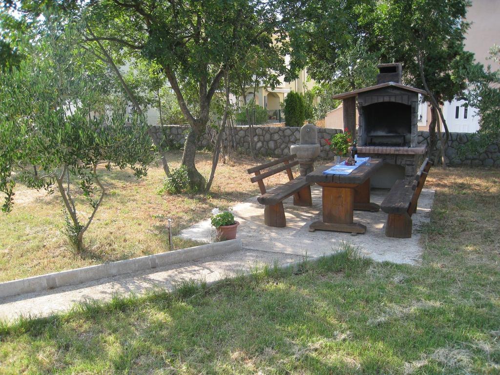 Apartments Skender Čižići Eksteriør billede