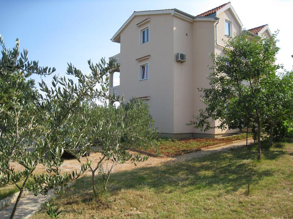 Apartments Skender Čižići Eksteriør billede